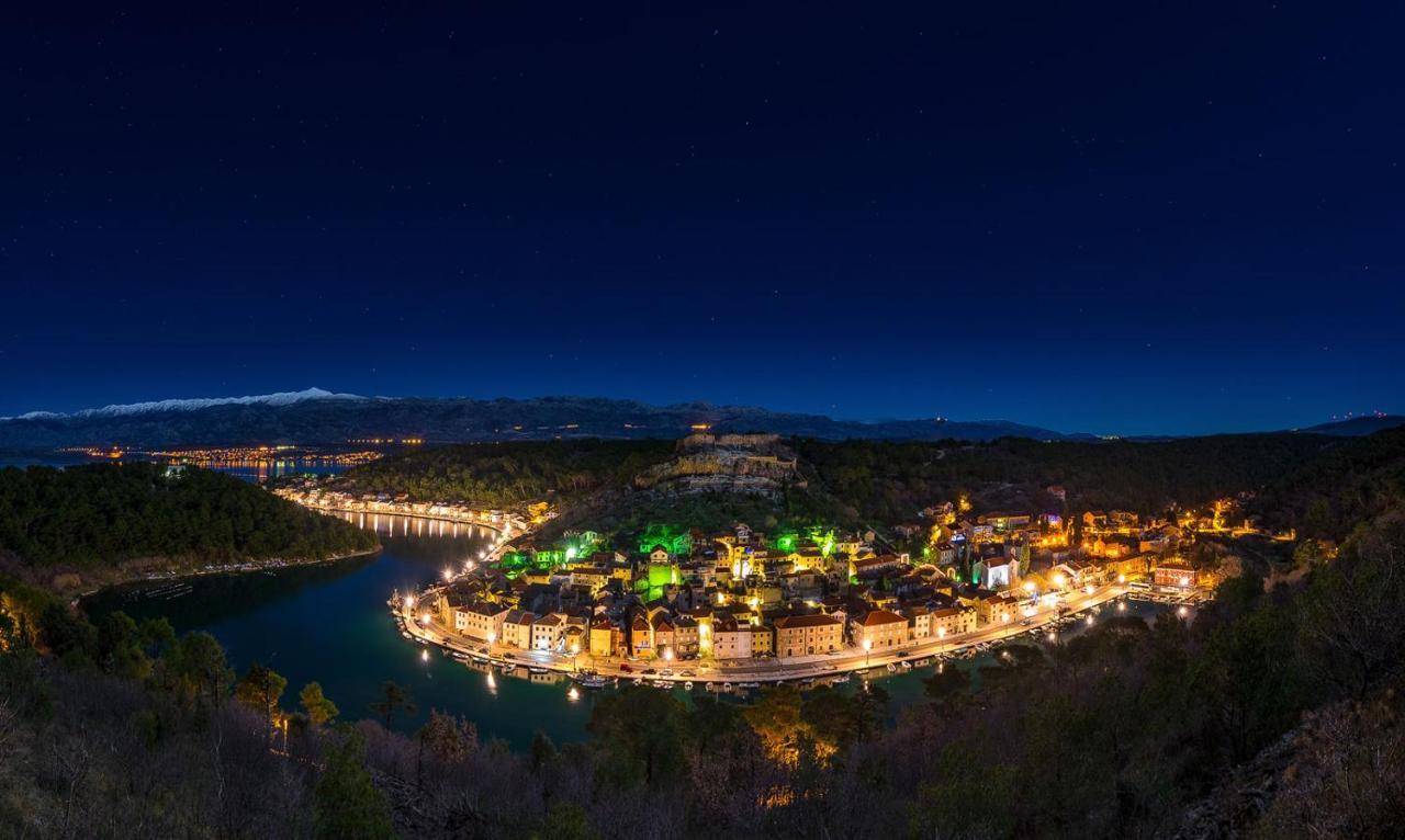 Hotel Rooms Roccia Novigrad (Dalmatia) Exterior foto