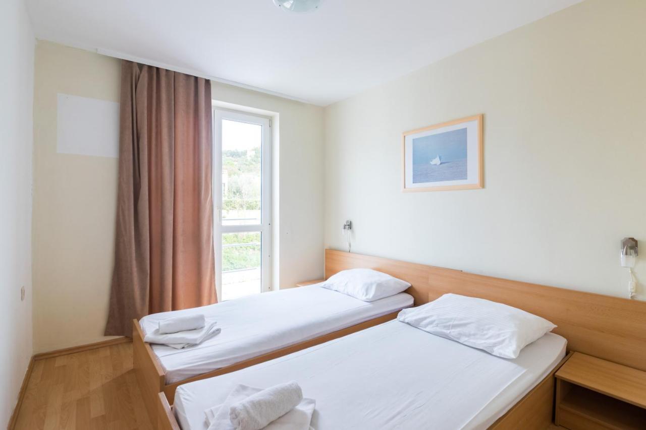 Hotel Rooms Roccia Novigrad (Dalmatia) Exterior foto