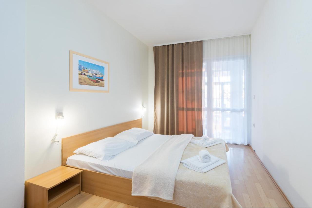 Hotel Rooms Roccia Novigrad (Dalmatia) Exterior foto